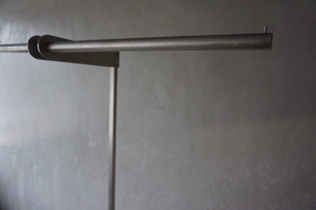 T-Hanger Rack