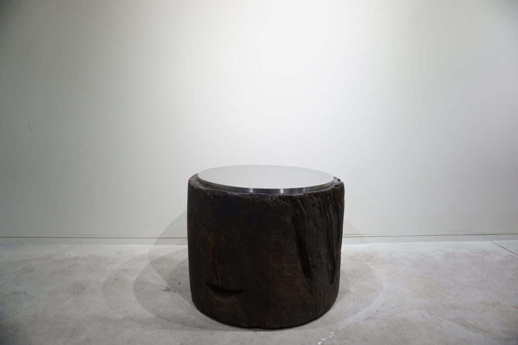 Mortar&Stainless Side Table