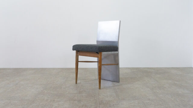 R-Chair 01:Denmark / Stainless Closer