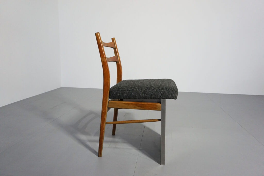 R-Chair 02:Denmark / Stainless Closer