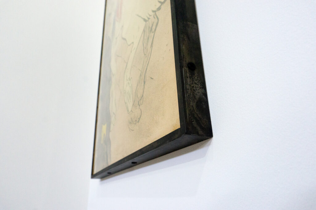 1884年にアンリ・ド・トゥールーズ=ロートレックにより友人ヴィクトール・ジョズの小説『ドイツのバビロン』の宣伝ポスター。再印刷されたヴィンテージをアイアンフレームにて額装。躍動感と線の強弱による独特な緊張感により、当時のドイツ国家を風刺したこの小説を表してます。右下